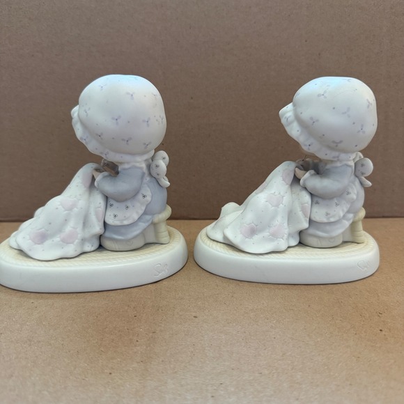 Precious Moments Love Covers All Figurine Set of 2 - Picture 2 of 8